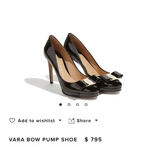 Salvatore Ferragamo elegant pump.